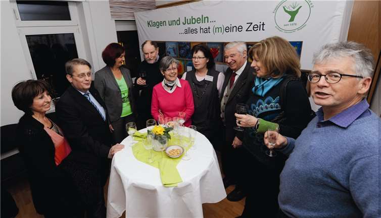 Gäste des Neujahrsempfangs des Hospizvereins Rhein-Ahr in der Bad Neuenahrer Begegnungsstätte. -FIX-