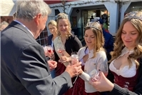 Blütenmarkt Cochem: Moselweinbergpfirsich und seine regionale Spezialitäten erleben