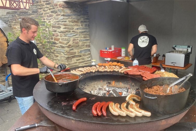 Escher Event besticht mit Angebotsvielfalt und Sonnenwetter