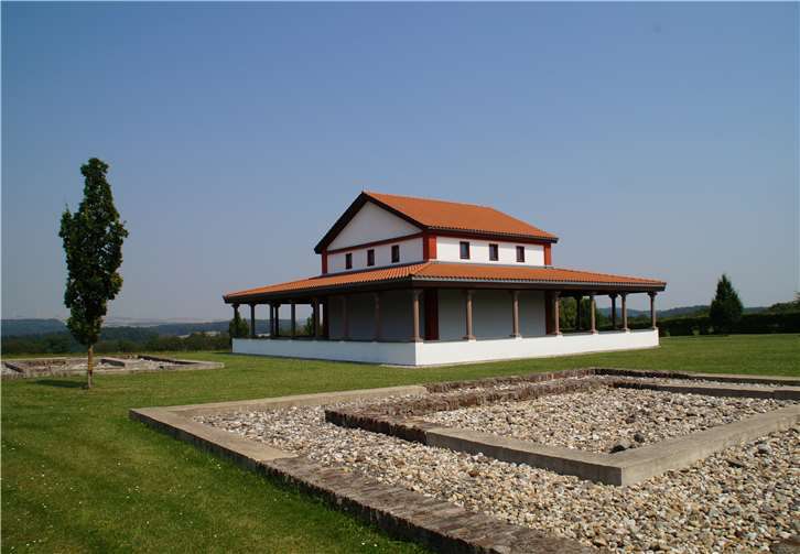 Gallorömischen Tempelanlage Martberg Pommern.Tourist-Information FerienlandT