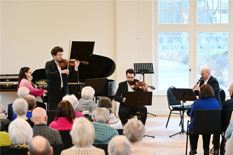 Gartensaal des Steigenberger Hotels QuAHRrtett. Foto: Martin Gausmann