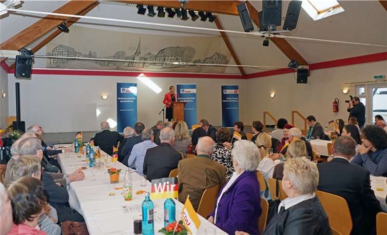 Gastrednerin zum diesjährigen Neujahrsempfang war die Stellvertretende Vorsitzende der CDU Fraktion Christina Schulze Föcking.R.Hein