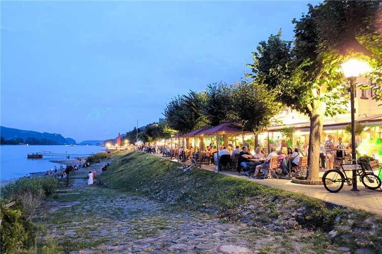 Gastronomie an der Rheinpromenade Bad Breisig