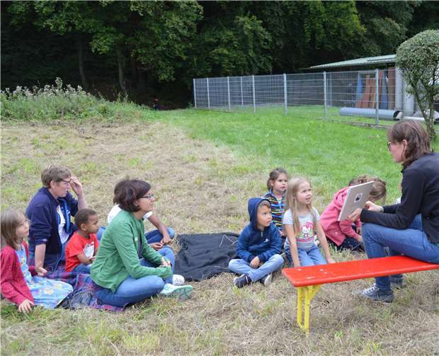 Gebannt wurde den Geschichten gelauscht.