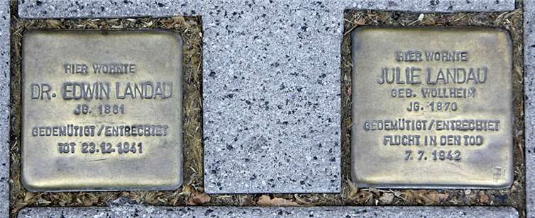 Gedemütigt und entrechtet, 1936 Umzug nach Berlin, entgeht der Deportation am 7. Juli 1942 durch Selbstmord: Julie Landauer.wikipedia/Holger Weinandt
