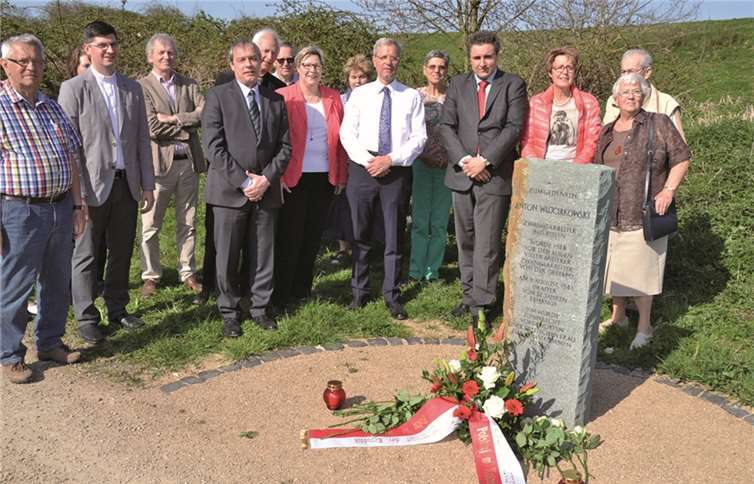 Gedenkstunde für den Zwangsarbeiter Anton Wujciakowski. -RFW-