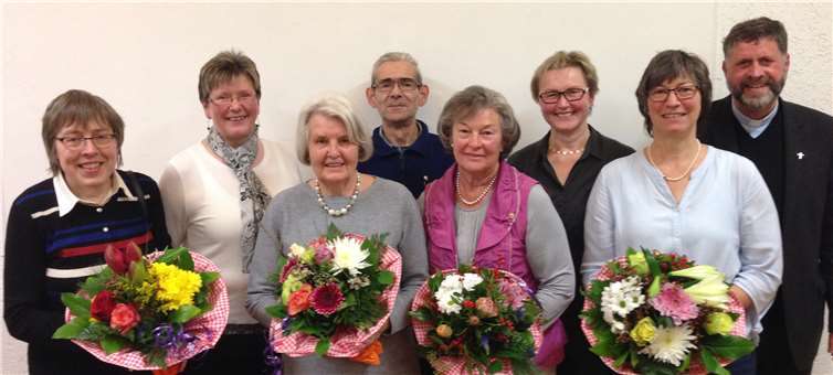 Geehrt wurden für 65 Jahre: Elisabeth Kurz; für 45 Jahre: Marie- Theres Neumann, Marietta Wloch, Annemarie Bleidt; für 40 Jahre: Christel Hartmann und für 25 Jahre: Martin Hausmann.Foto: privat