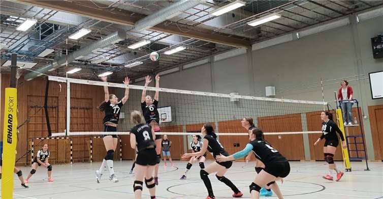 Gegen die Gäste aus Wengerohr gelang den Sinziger Spielerinnen ein furioser Saisonstart.privat