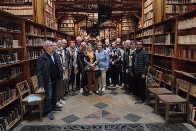 Geistliche Impulse und kunstvolle Einblicke im Kloster Maria Laach. Foto: Team KirchevorOrt