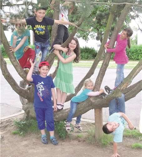Gemeinsam feierten dieKita St. Marien und der Schulhort „Am Nastberg“, Eich ein Abschieds- und Willkommensfest der Hortkinderprivat