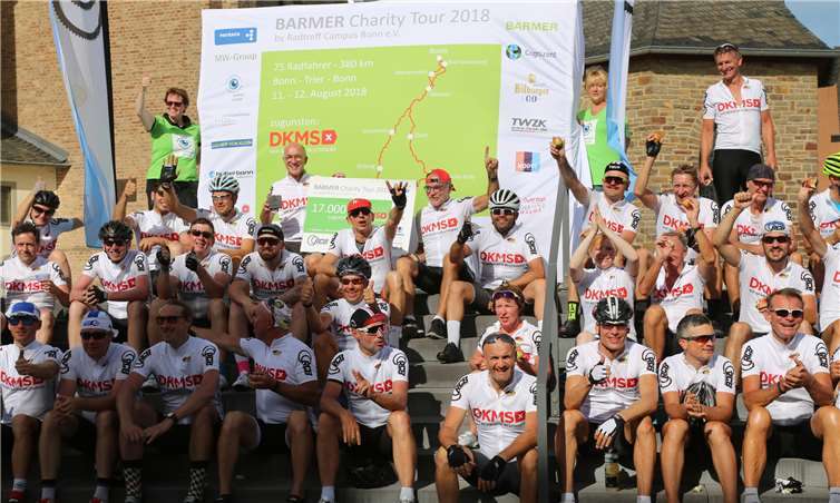 Gemeinsam freute man sich in Meckenheim über ein Spendenergebnis von 18.600 Euro. -StF-