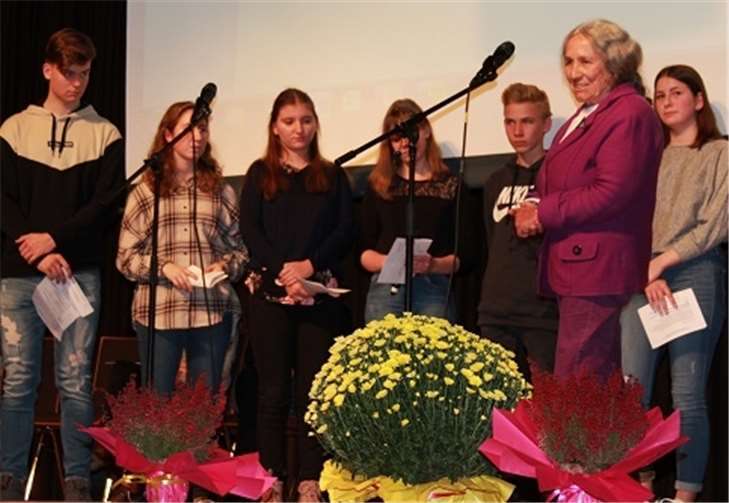 Gemeinsam hatte man ein buntes Programm auf die Beine gestellt.