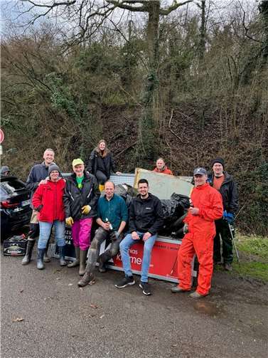 Gemeinsam konnte viel Müll zusammen getragen werden.  Foto: privat
