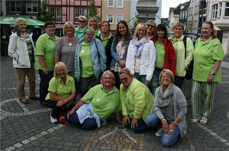 Gemeinsam machten die Irlicher Möhnen die Stadt unsicher.privat