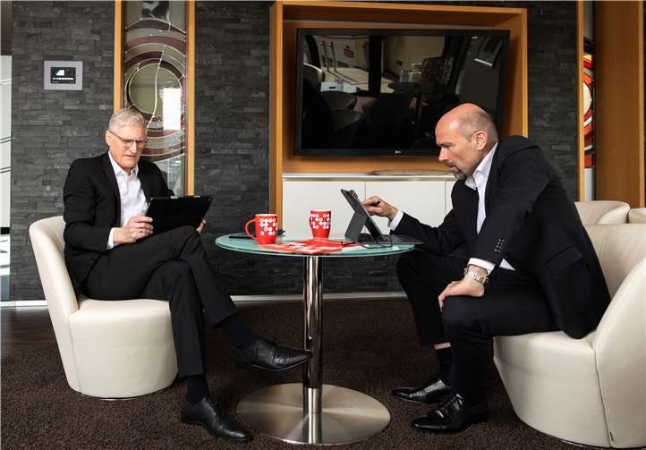 Gemeinsam stark: KSK steht der Bevölkerung in diesen schwierigen Zeiten mit zahlreichen Maßnahmen zuverlässig zur Seite. Foto: KSK Ahrweiler