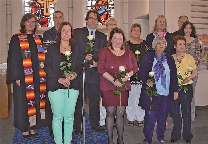 Gemeinsam trafen sich die Silberkonfirmanden zu einer kleinen Feier in der Remagener Friedenskirche. AB