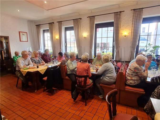 Gemeinsam verbrachte man einen geselligen Nachmittag.  Foto: privat