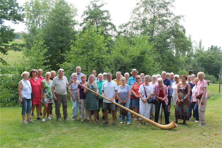 Gemeinsam wurde das 10-jährige Jubiläum gefeiert. Foto: Erwin Buslay 