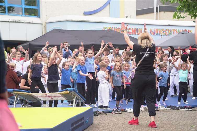 Strahlende Gesichter beim Familientag des Turnvereins Weißenthurm Gemeinschaft erleben: der Familientag beim TV Weißenthurm war ein voller Erfolg. Fotos: TV Weißenthurm