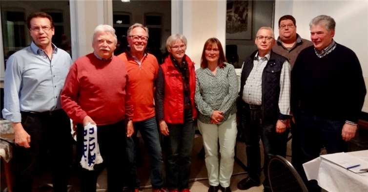 Gemeinschaftsfoto der anwesenden Jubilare.