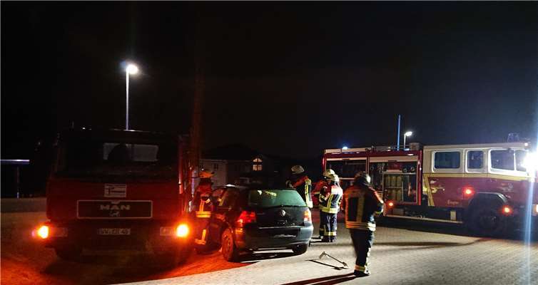 Gemeldet war bei der Einsatzübung ein Verkehrsunfall mit eingeklemmter Person auf den Dorfwiesen.Foto: privat