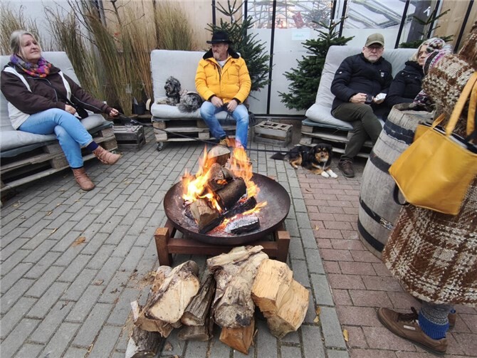 Gemütliche Sitzgelegenheiten luden zum Verweilen ein.