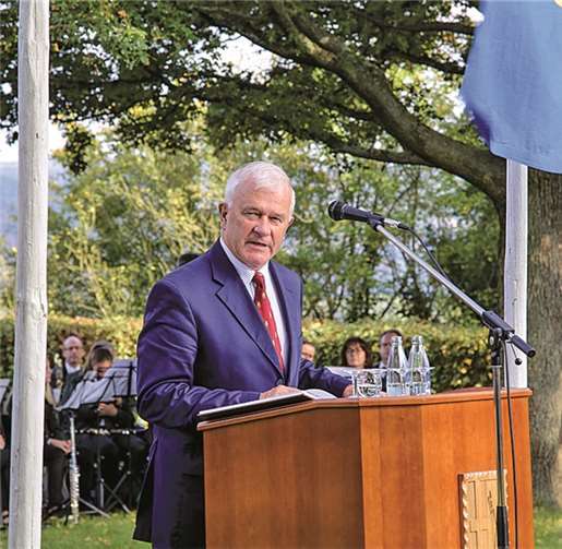 Generalmajor a.D. Hans-Christian Beck hielt eine beeindruckende Rede, die zum Nachdenken anregte.