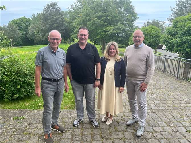 Georg Hollmann, Fraktionsvorsitzender Gino Gilles, Claudia Scholl, Frank Hastenteufel.  Foto: CDU