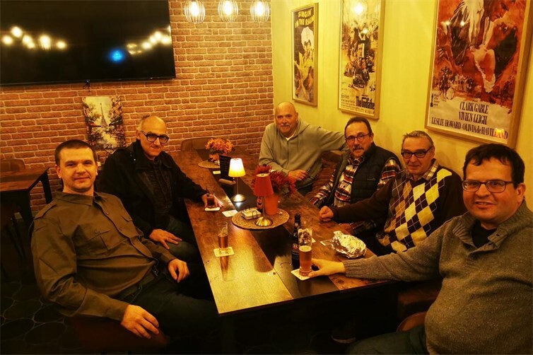 Geplant und geplaudert wurde in gemütlicher Runde im Gasthaus „Zum Römer“.