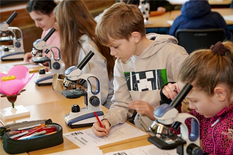 Gerade die Naturwissenschaften bieten immer ein tolles Mitmachprogramm an.Fotos: Ralf Breuer