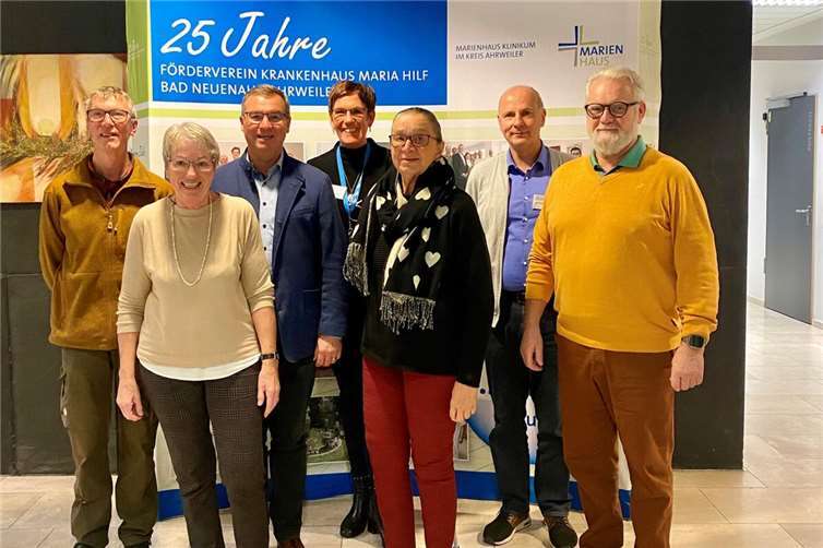 Gerd Friedrichs (Stellv. Vorsitzender), Anita Zimmermann (Beisitzerin), Horst Gies MdL (1. Vorsitzender), Marina Katzenberger (Schriftführerin), Gisela Müller (Beisitzerin), Harald Machill (Schatzmeister), Hermannjosef Berg (Beisitzer).  Foto: Silke Boller