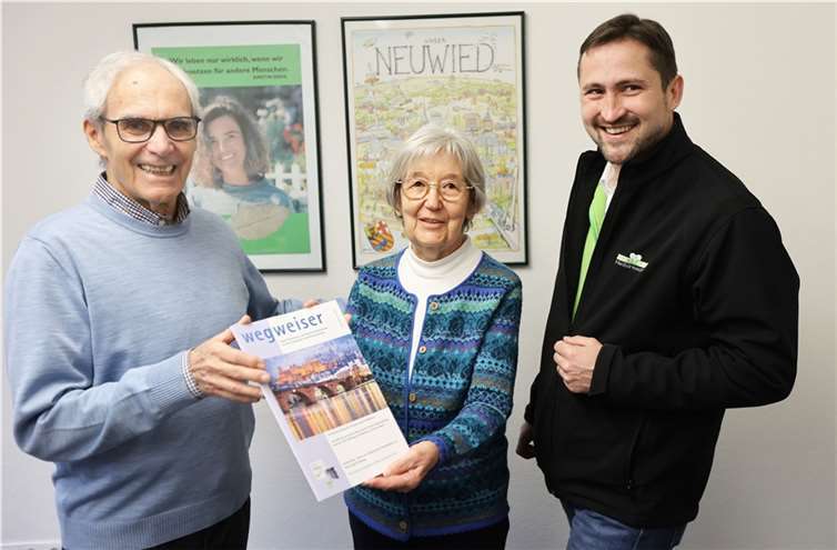 Gerd-Peter (li.) und Gerda Diehl sowie Carsten Groth. Foto: privat