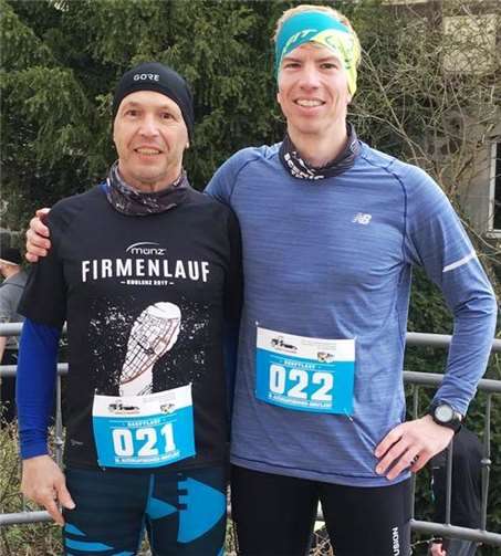 Gerd Scholze (l.) und Jendrik Graß vom Lauftreff Puderbach waren in Altenlotheim erfolgreich. Foto: privat