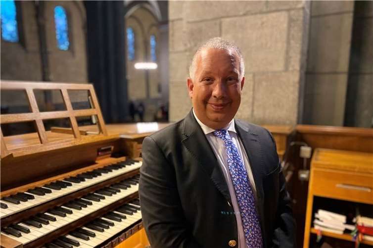 Silvester-Orgelkonzert „Orgel-Feuerwerk“ in Maria Laach Gereon Krahforst. Foto: Violetta Khromchenko