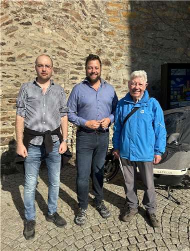 Gerhard Lotz (rechts) aus Lahnstein war der älteste Teilnehmer im Rhein-Lahn-Kreis und legte 435 Kilometer Radstrecke zurück.