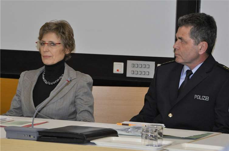 Gerlinde Hewer-Brösch und Helmut Pfau im Meckenheimer Rat. Foto: AT