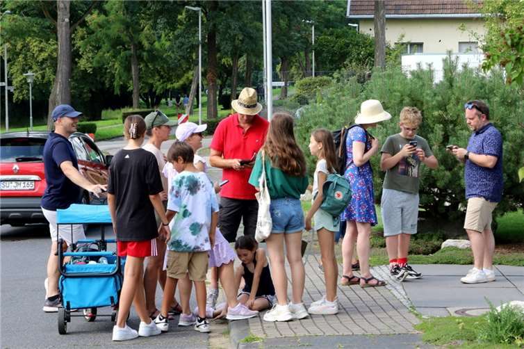 Gerne wurde der Telefonjoker gezogen.  Foto: Stefan Hammerschlag