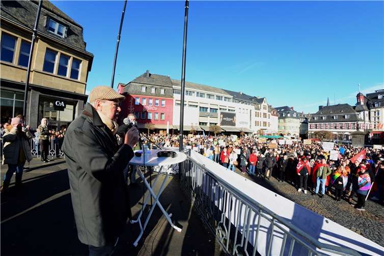 Gernot Mittler: „Je mehr wir sehen, dass Freiheit, Demokratie und Menschenwürde unter Druck geraten, desto mehr sind wir alle gefordert, Partei zu ergreifen und zu sagen: Das wollen wir nicht.“