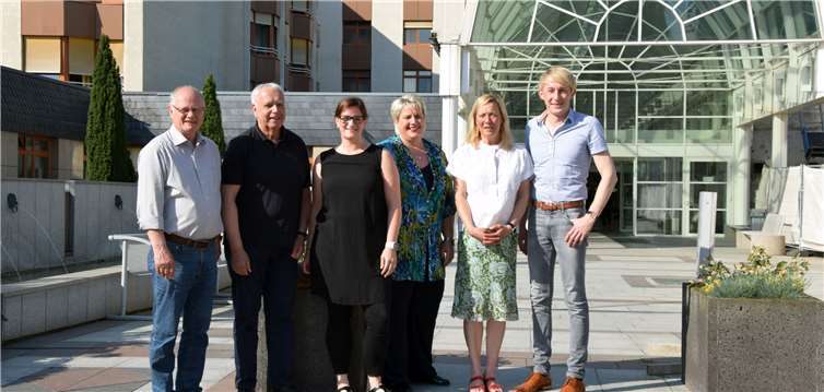 Geschäftsführerin Cornelia Kaltenbach (3. v. r.) informierte die Andernacher Sozialdemokraten über die aktuelle Situation des Krankenhauses und die Perspektiven für die Zukunft.  SPD Andernach