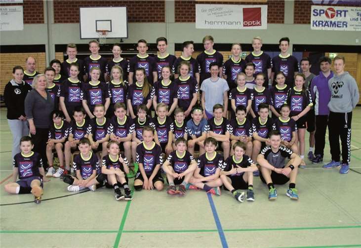 Geschafft aber gut gelaunt waren die Teilnehmer beim Handballcamp der SG Ollheim-Straßfeld.privat