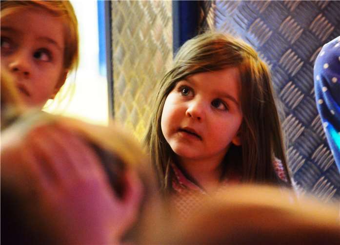 Geschichten zu lauschen macht allen Kindern Freude und ist wichtig für ihre Entwicklung.Foto: privat