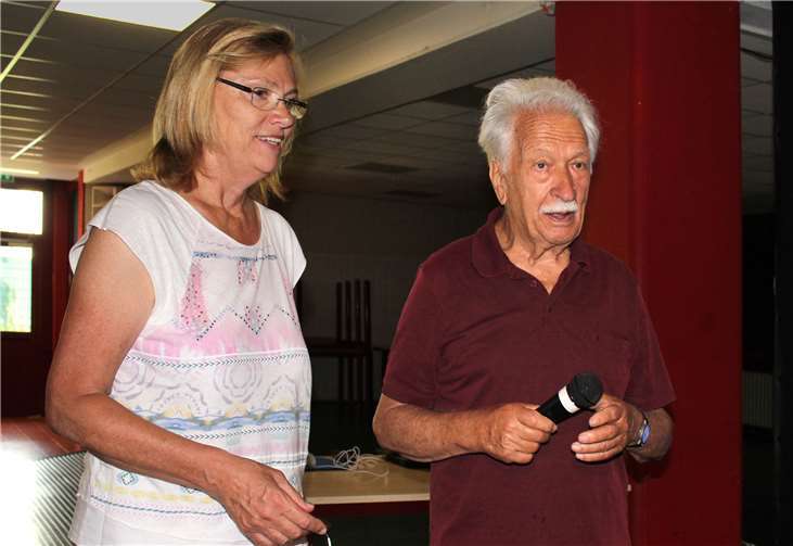 Geschichtslehrerin Ilse Kösling und Ernst Grube.
