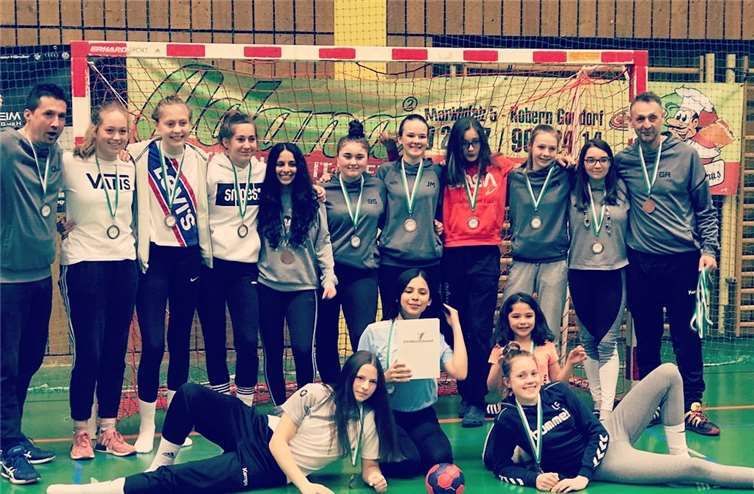 Geschlossene Mannschafts- und sehr gute Abwehrleistung brachte die Spielerinnen zu einem 3. Platz. Foto: privat