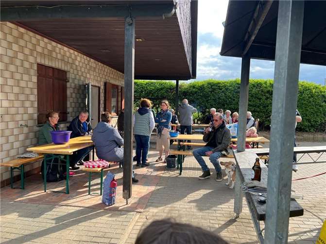 Gesellige Grillabende am Alten Windrad – der Sommer kann kommen. Foto: Rainer Minning