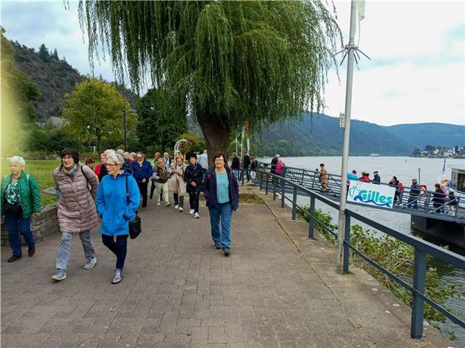 Geselliger Ausflug auf dem Rhein: der Eifelverein erkundete Braubach. Quelle:privat