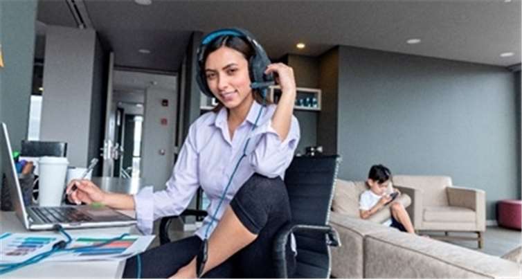 Gesund bleiben bei der Arbeit im Homeoffice. Bildquelle: iStockphoto.com