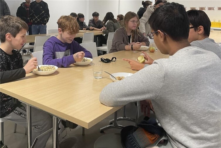 Gesunde Ernährung ist ein wichtiges Thema an der EKS.