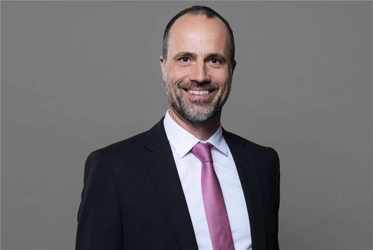 Das neue Bestattungsgesetz in Rheinland-Pfalz mit Minister Clemens Hoch“ Gesundheitsminister Clemens Hoch kommt am Montag, 15. September 2025, um 19.00 Uhr ins Jugendkulturzentrum Lahnstein, um über das neue Bestattungsgesetz zu informieren. Foto: SPD