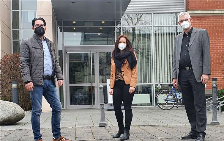Gewerbevereinsvorsitzender Oliver Wolf, Fachbereichsleiterin Daniela Hoffmann und Bürgermeister Ludger Banken.Quelle: Stadt Rheinbach
