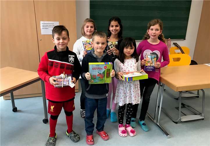 Gewinner des Lesewettbewerbs. Fotos: privat